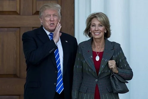 betsy devos foto drew angerer getty images