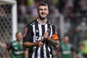 lucas pratto galo