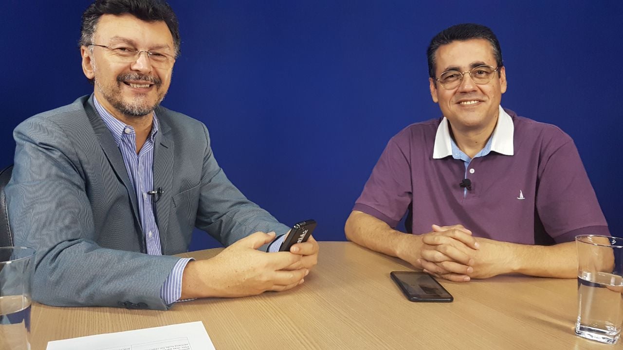 Vídeo: Altair Tavares e Vassil Oliveira comentam os fatos políticos