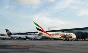 aviao a380 emirates