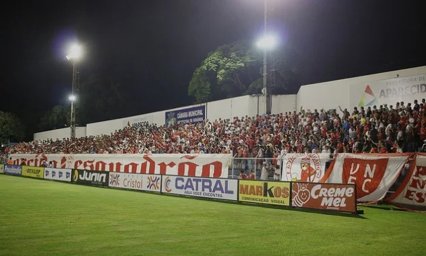 torcida no anibal