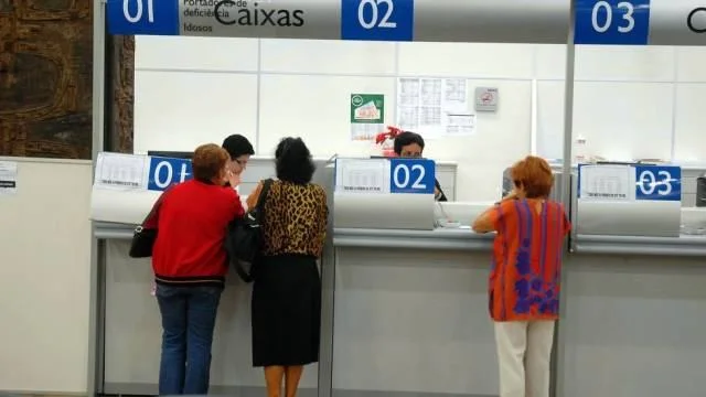 caixa de banco