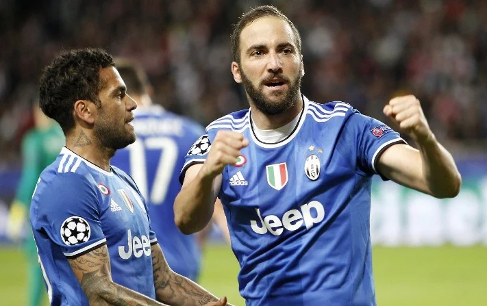 dani e higuain