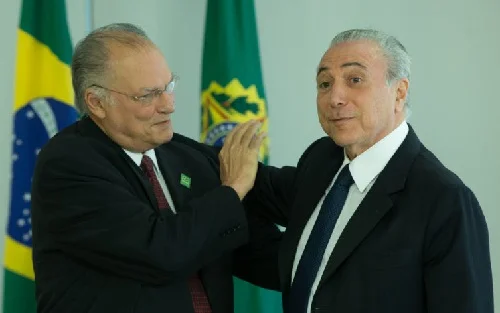 roberto freire e temer