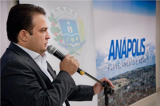 roberto naves prefeito de anapolis