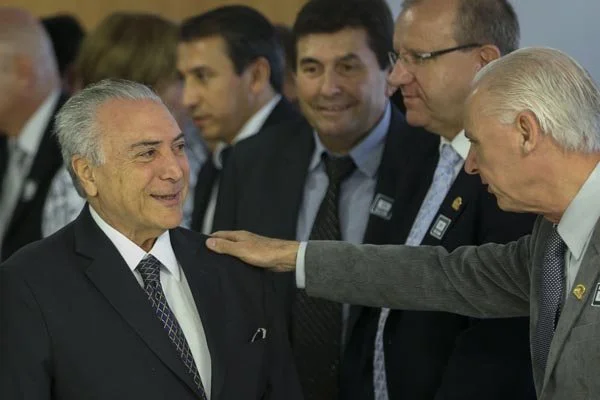 temer e prefeitos