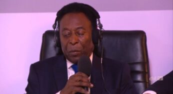 Comentarista da CBF, Pelé alivia para jogadores e Tite em derrota no clássico