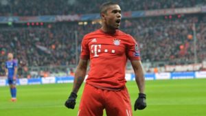 douglas costa