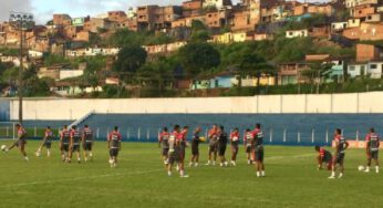 Vila Nova tem desfalques de goleiro e atacante para desafio contra o CRB