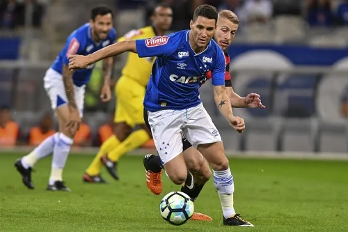 cruzeiro e vitor