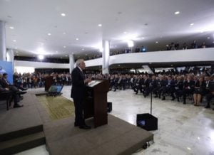 temer no palco