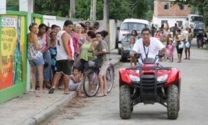 zeca pagodinho quadriciclo