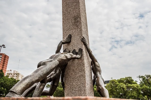 monumento tres racas foto prefeitura de goiania