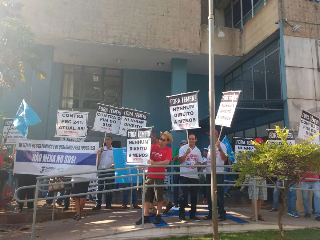 protesto goiania