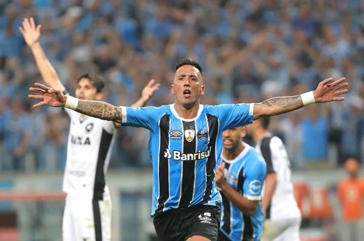 gremio e bota 20