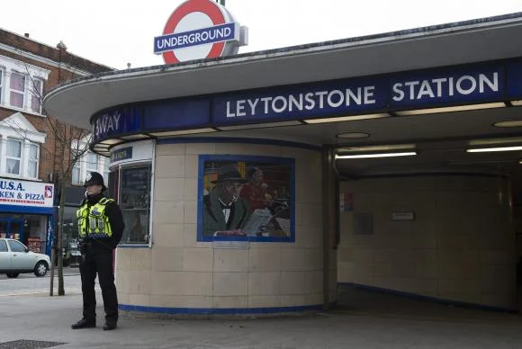 preso sexto suspeito de atentado no metro de londres foto agencia lusa epa will oliver