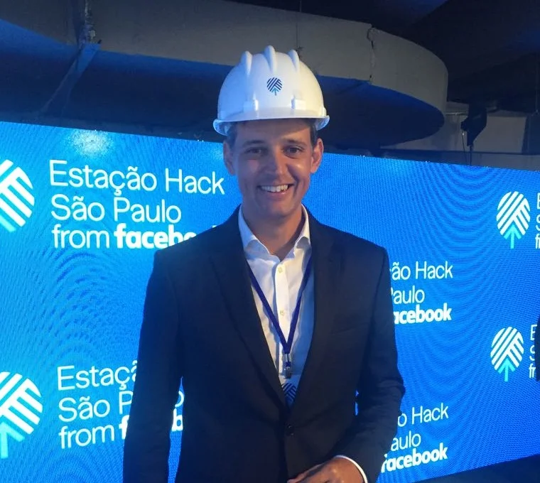 thiago peixoto abre evendo do facebook