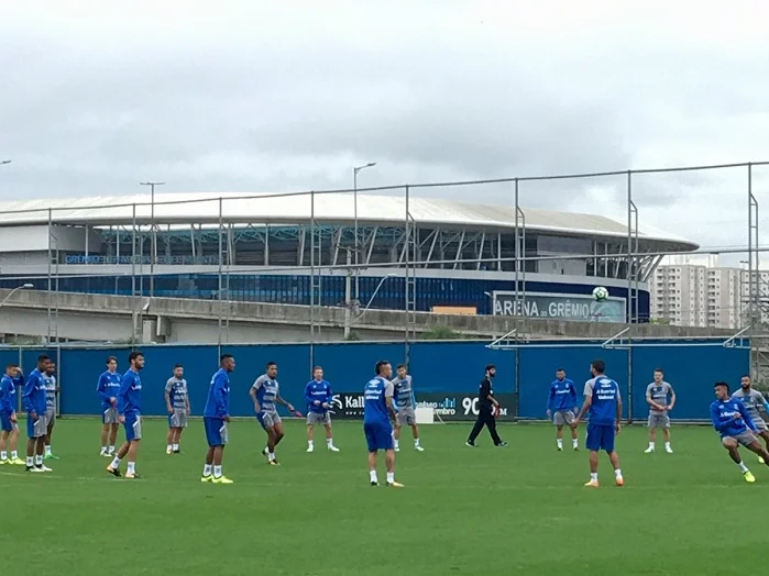 gremio treino contra coritiba