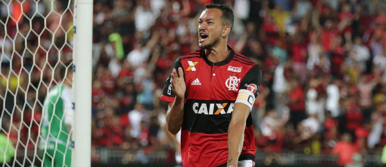 rever flamengo foto marcio alves