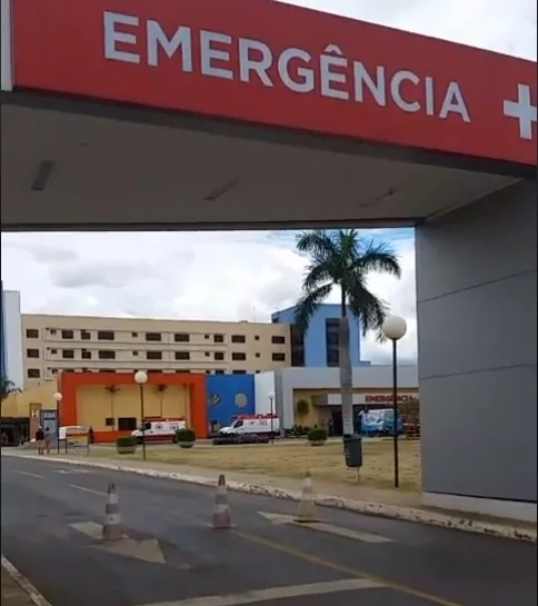 crianca se afoga na piscina de casa