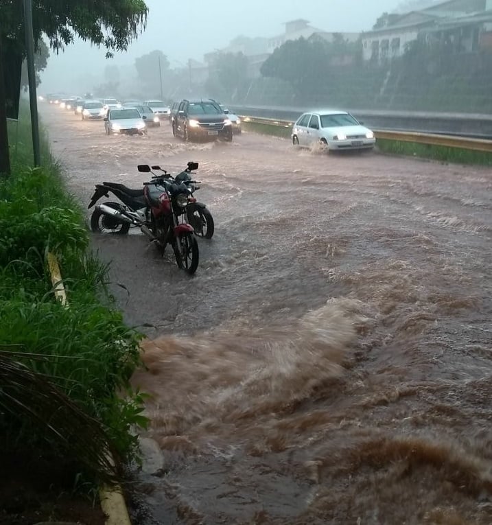 marinal alagada chuva