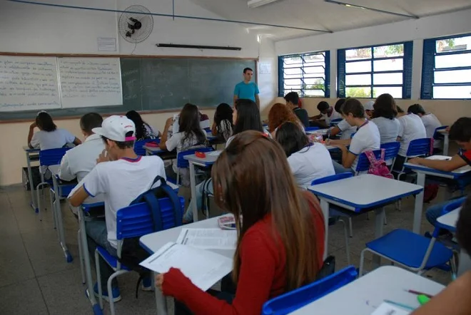 alunos rede estadual de ensino