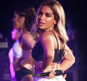 anitta foto insta 2