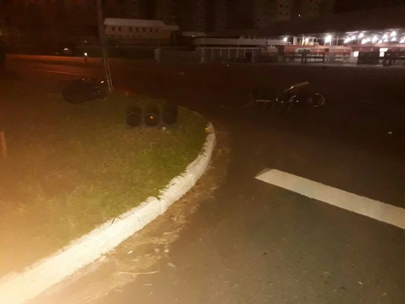 motociclista colisao semaforo jd presidente div dict