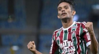 Scarpa entrou com ação contra o Fluminense cobrando atrasados e pedindo rescisão