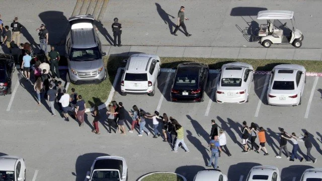 ataque florida foto mike stocker south florida sun sentinel via ap.jpg