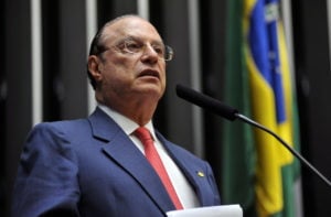 LP_Paulo-Maluf-e-condenado-pela-Justica-da-Franca_001.jpg