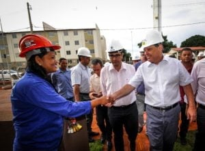 Marconi Perillo - Residencial Nelson Mandela - Pirenópolis - Foto Marco Monteiro 02.jpg