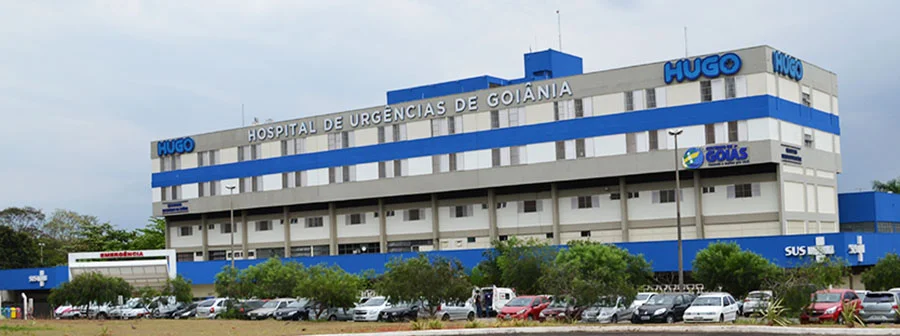 fachada-do-hospital-de-goianina1.jpg