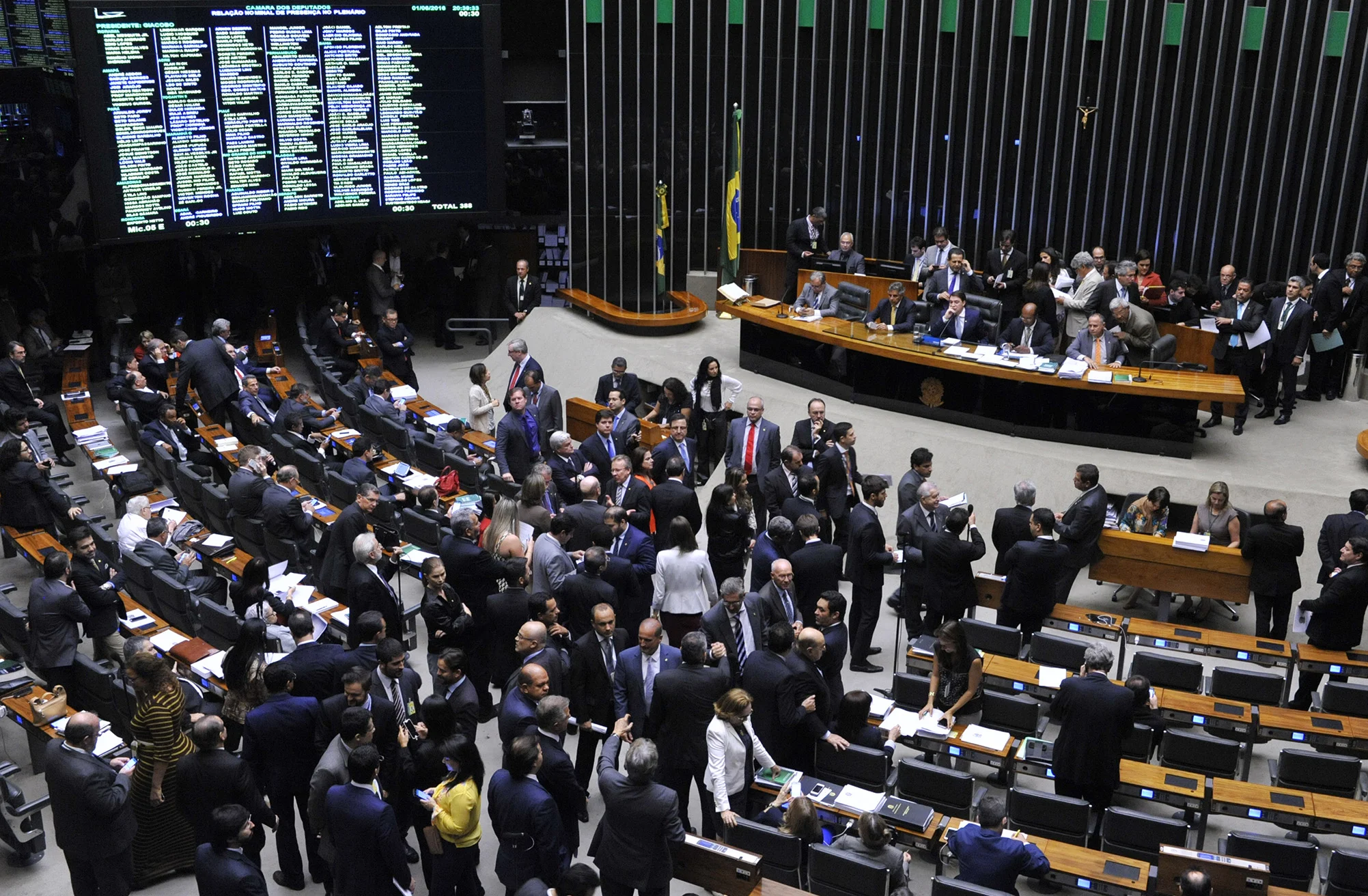 plenario camara foto luis macedo camara dos deputados.jpg