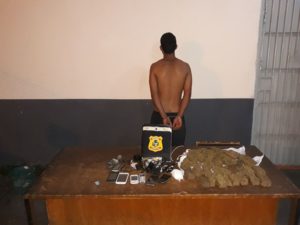 preso homem que tentava repassar drogas e celulares para detentos da cpp de rio verde div.jpg