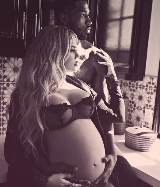 Khloé Kardashian revela nome de sua primeira filha com Tristan Thompson