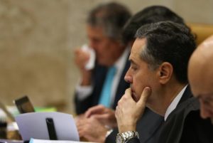 luis_roberto_barroso_ministro_do_supremo_tribunal_federal.jpg