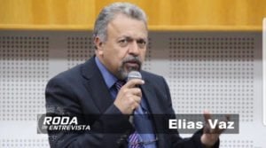 elias roda de entrevista.jpg