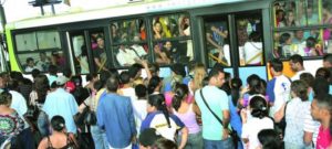 onibus lotado foto pense mobilidade.jpg