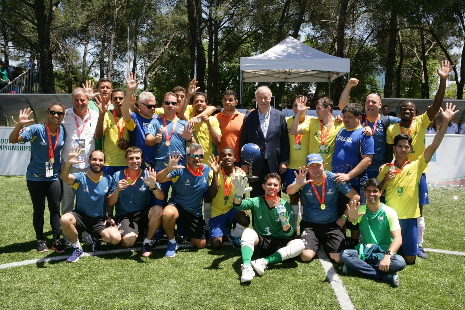 brasil vence argentina futebol de cinco div.jpg