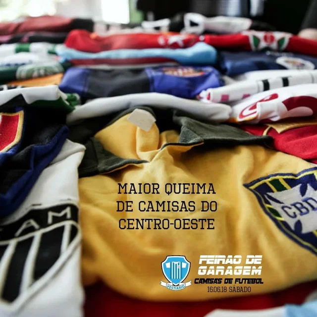 feirao de garagem de camisas de futebol.jpg