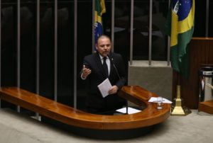 flavinho escola sem partido.jpg