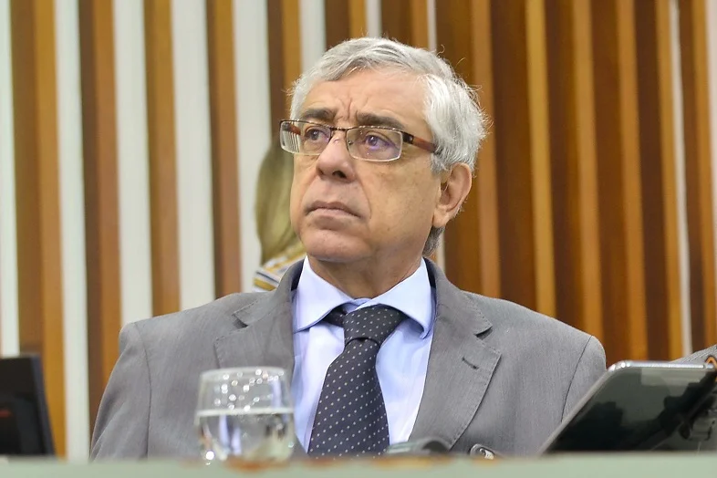 gilberto marques filho foto tjgo.jpg