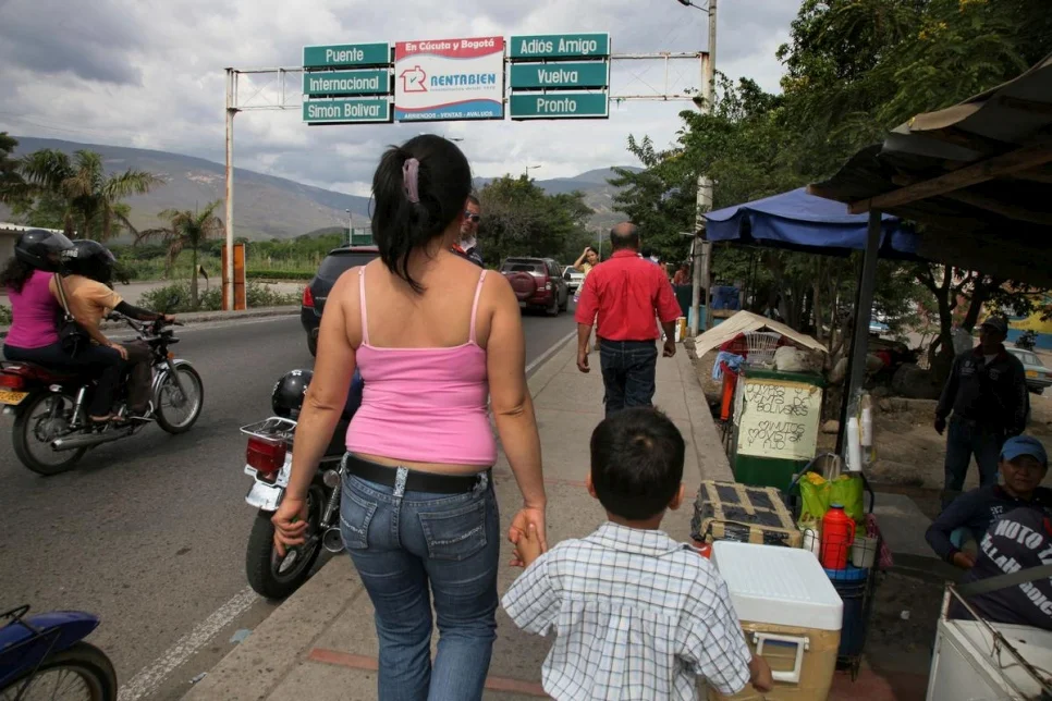 fronteira brasil venezuela foto agencia brasil.jpg