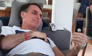 bolsonaro medicos