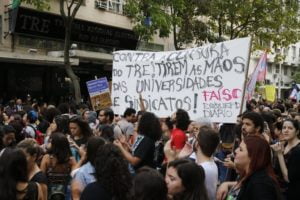 estudantes-manifestacao-foto-fernando-frazao-ebc.jpg