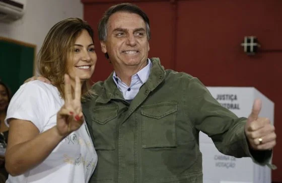 jair-bolsonaro-mulher-de-bolsonaro tania rego agencia brasil.jpg