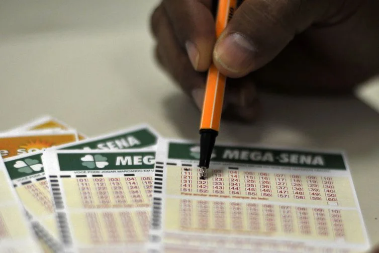 Mega-Sena sorteia prêmio de R$ 200 milhões nesta quinta-feira (27)