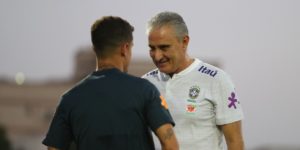 tite em jida foto lucas figueiredo cbf.jpeg