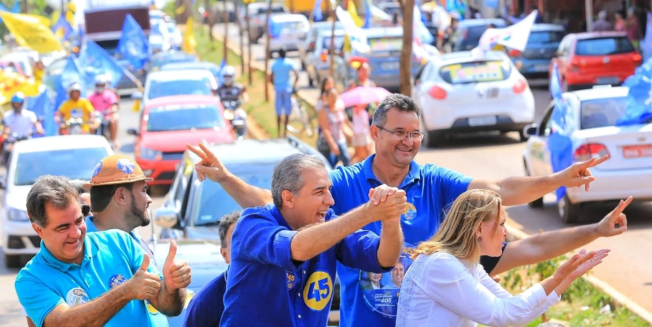 ZÉ ELITON- CARREATA EM CIDADE OCIDENTAL 1.jpeg